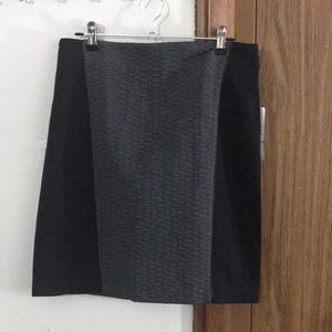 Laundry | Gray and Black Quilted Skirt